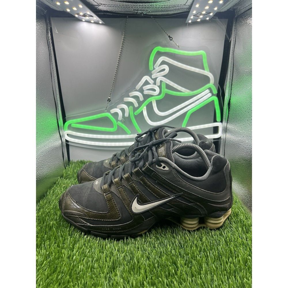 Nike Womens Shox NZ Running Shoes Black/Cypher Green 392868-002 Size‎ 9.5